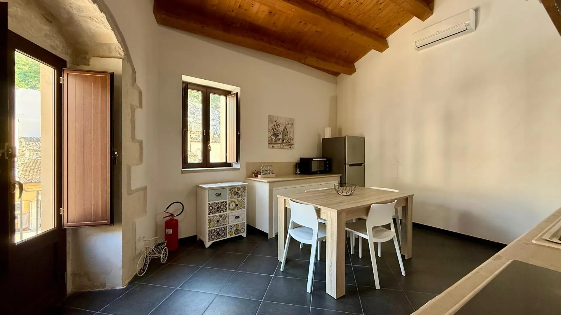 Casa Noemi Scicli Lejlighed 0*,